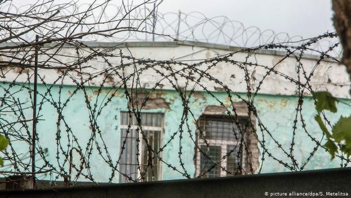 Домашний арест фигурантам дела о пытках в колонии